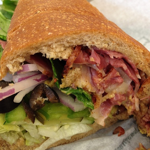 pastrami sandwich subway