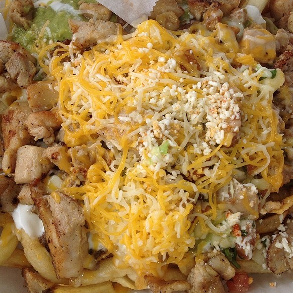 pollo asada fries
