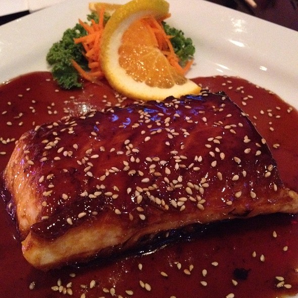 Blackjack sushi roll