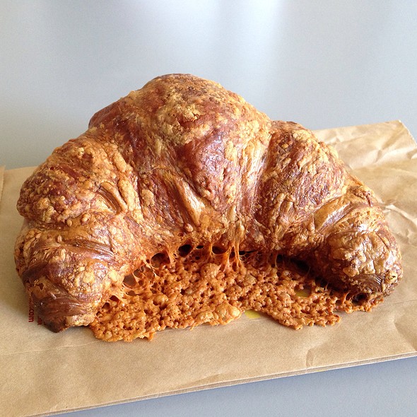 tim hortons croissant ingredients