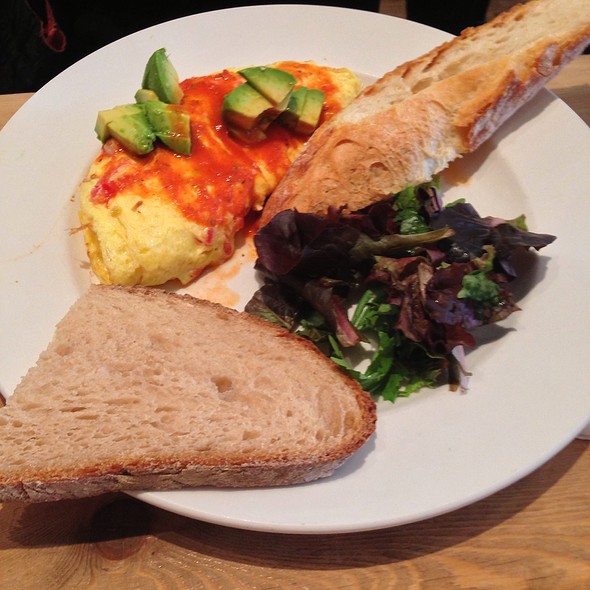 Le Pain Quotidien Fashion Island Newport Beach Ca Le Pain Quotidien Fashion Island Newport Beach Ca
