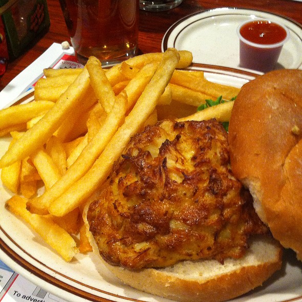 G M Crab Cake Sandwich G M Crab Cake Sandwich
