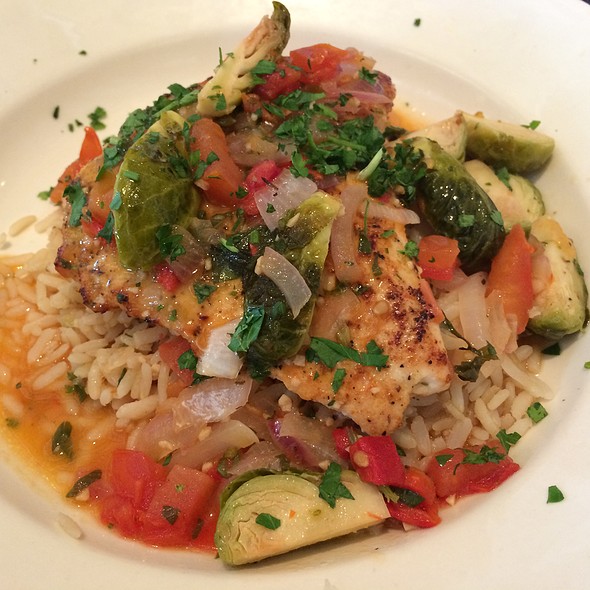 bj brewhouse lemon thyme chicken