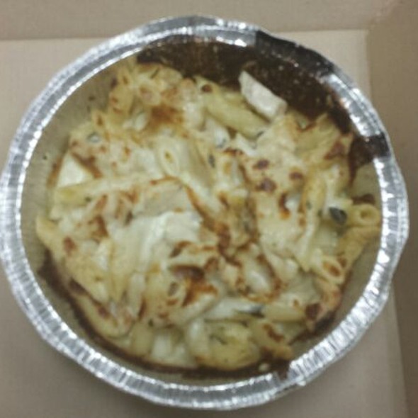 Domino's breadbowl pasta coupon