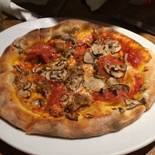 California Pizza Kitchen Pepperoni Pizza california pizza kitchen menu - king of prussia, pennsylvania California Pizza Kitchen Pepperoni Pizza california pizza kitchen menu - king of prussia, pennsylvania