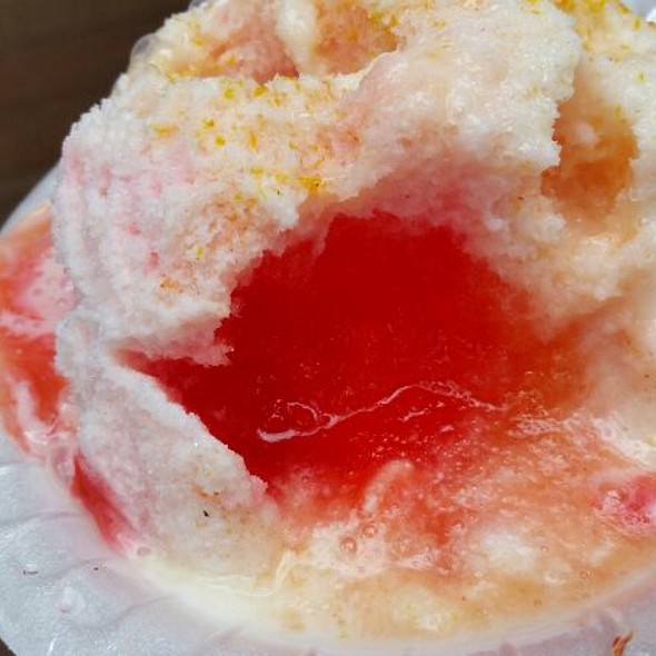 Shaved ice lychee syrups