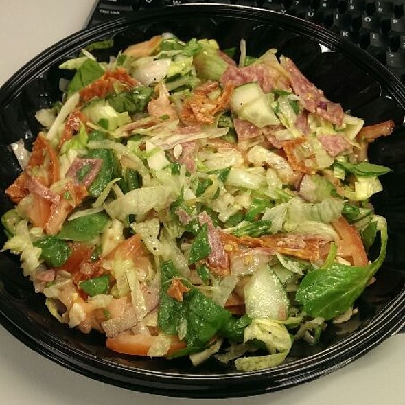 chicken chopped salad subway