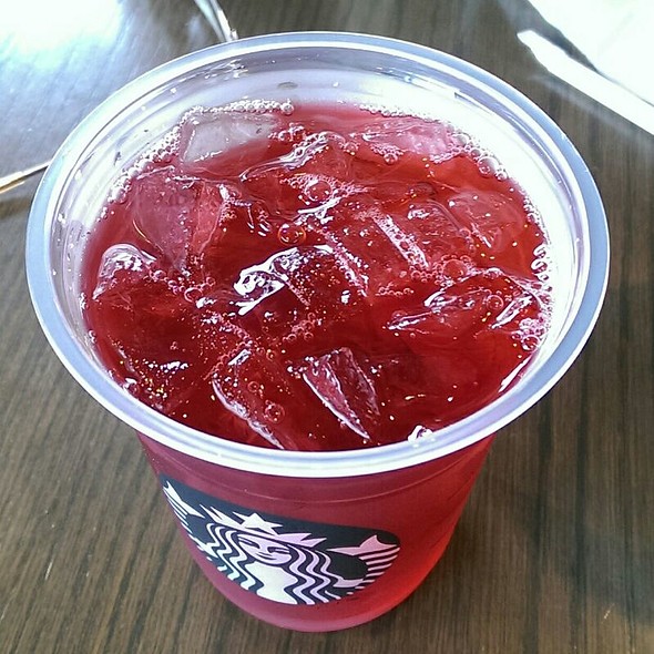 California Pizza Kitchen Passion Fruit Iced Tea California Pizza Kitchen Passion Fruit Iced Tea