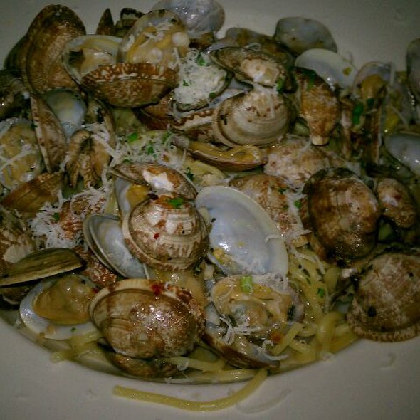 Spaghetti Vongole White - Nino's - Atlanta, Atlanta, GA