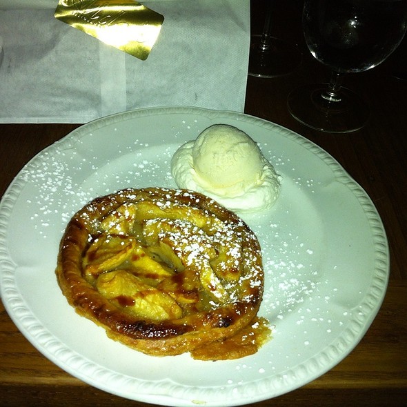 Warm Rustic Apple Tart - Aldo's, Baltimore, MD