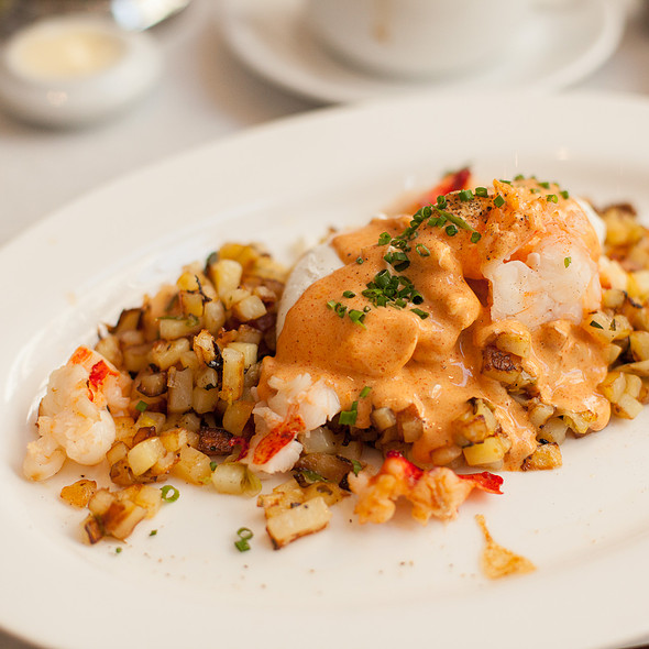 Bottega Louie Restaurant Gourmet Market Los Angeles Ca Opentable