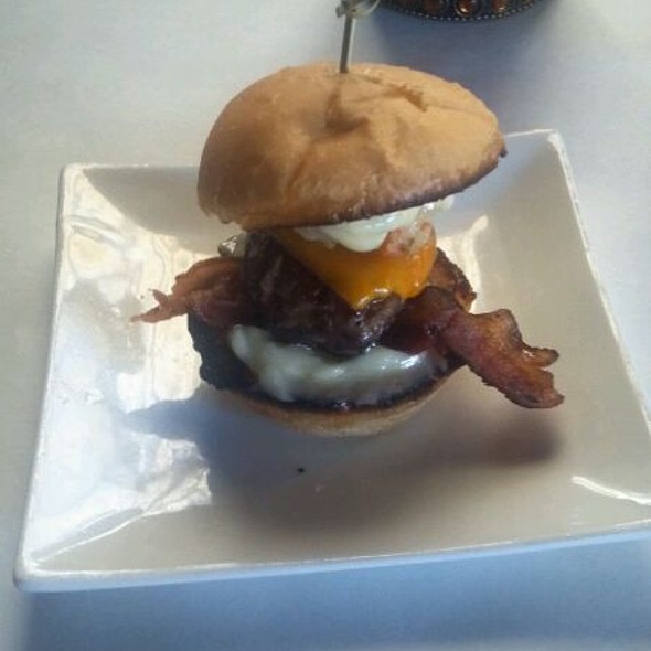 Permanently Closed Harvest Kitchen Lounge Restaurant Solon