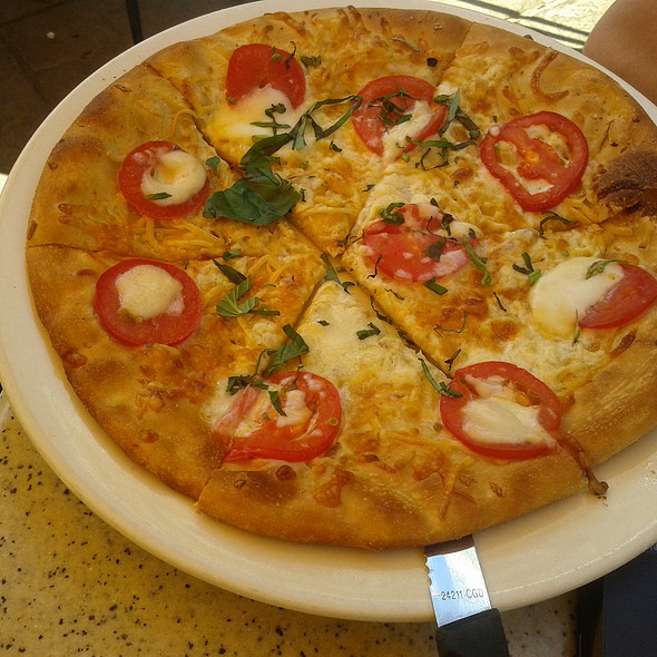 California Pizza Kitchen Bala Cynwyd California Pizza Kitchen Bala Cynwyd