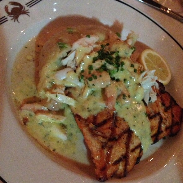 Truluck's Seafood, Steak and Crab Naples Restaurant Naples, FL