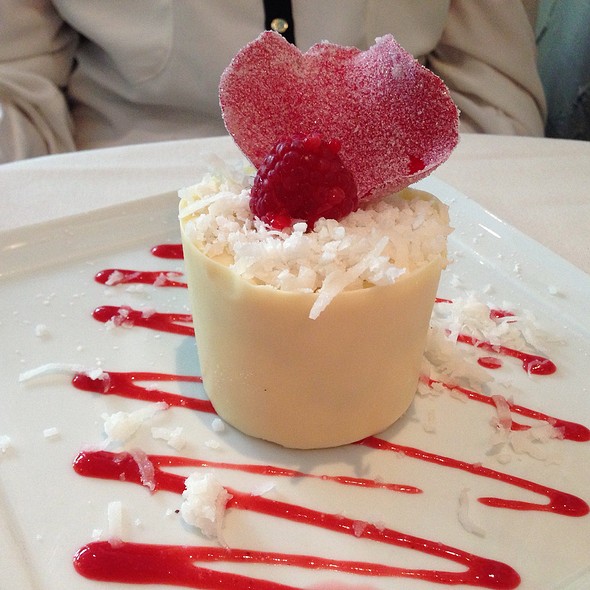 Lemon Cake Il Cielo Gardens Restaurant Bar Beverly Hills Ca Lemon Cake Il Cielo Gardens Restaurant Bar Beverly Hills Ca