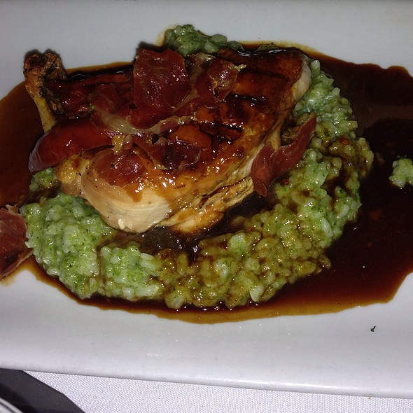 ACQUA - White Bear Lake Restaurant - White Bear Lake, MN | OpenTable