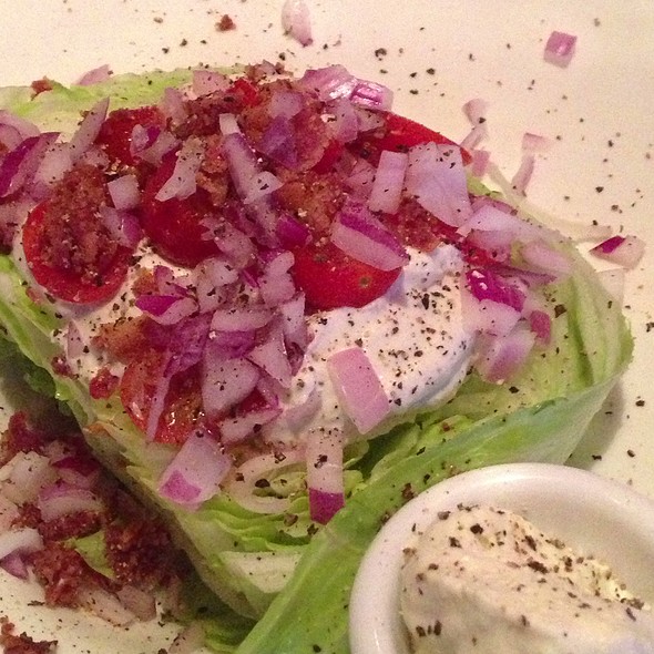 Carson's Prime Steaks & Famous Barbecue Deerfield Restaurant