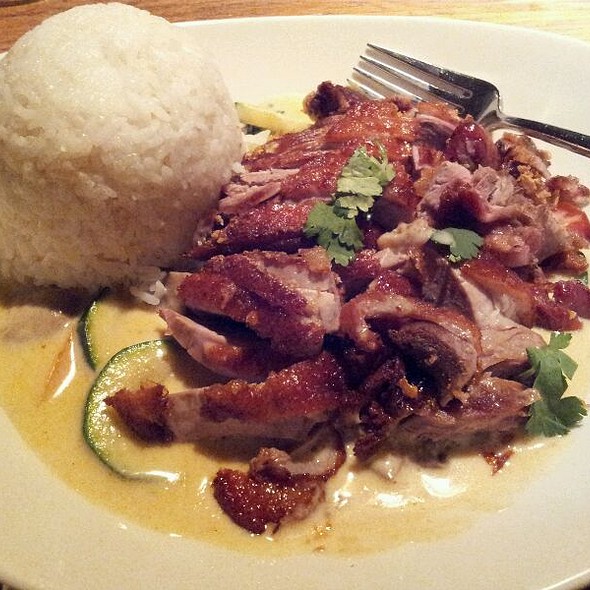 urban kitchen an der deutschen borse borsenstrasse restaurant green curry duck urban kitchen an der deutschen borse borsenstrasse frankfurt am