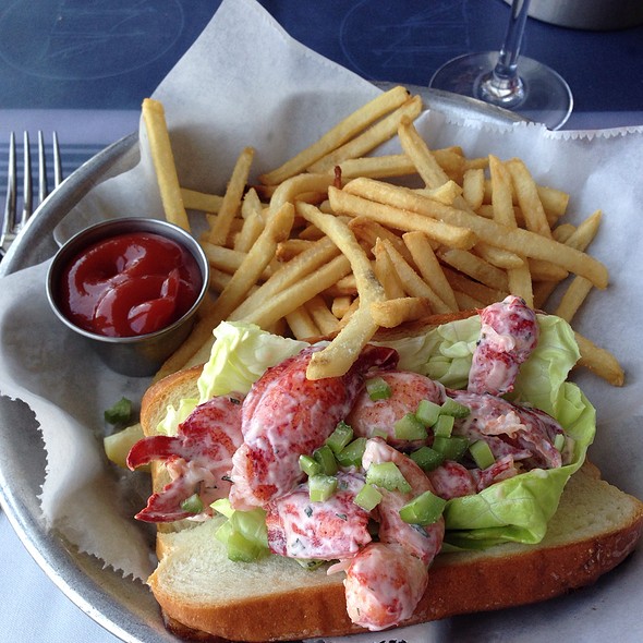 Harbor House Restaurant Milwaukee, WI OpenTable