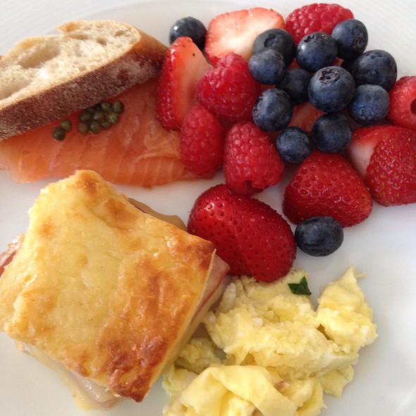 Cafe Du Parc Restaurant - Washington, DC | OpenTable