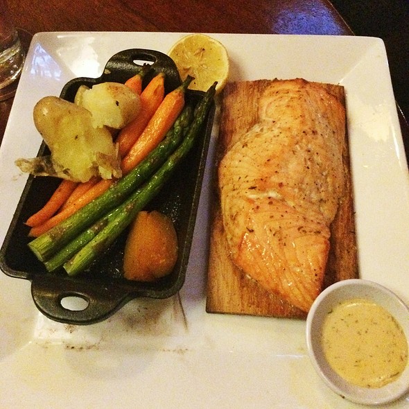 Seasons 52 Altamonte Springs Restaurant Altamonte Springs, FL