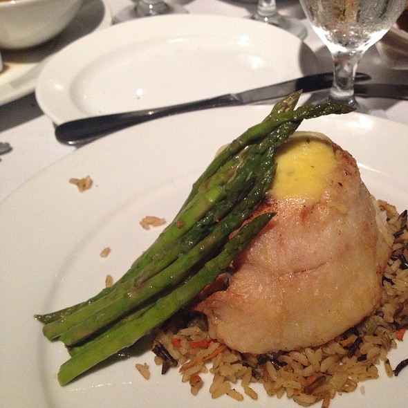 Outdoor Waterfront Dining, Fresh Seafood Outdoor Waterfront Dining, Fresh Seafood