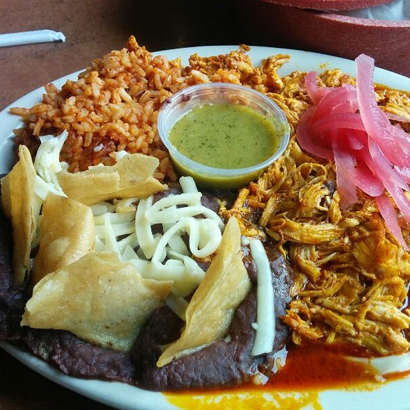 Chuck's Southern Comforts Cafe Burbank Restaurant Burbank, IL